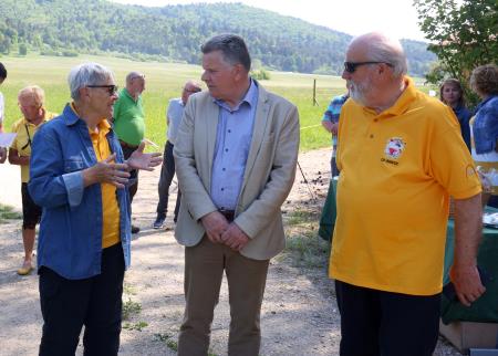 OTVORITEV IN PREDAJA ČEBELJNJAKA 08 FOTO LJUBO VUKELIČ